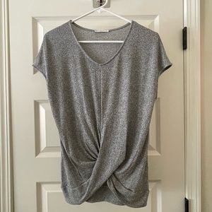 Le Lis Sibley Knot Front Knit Tee